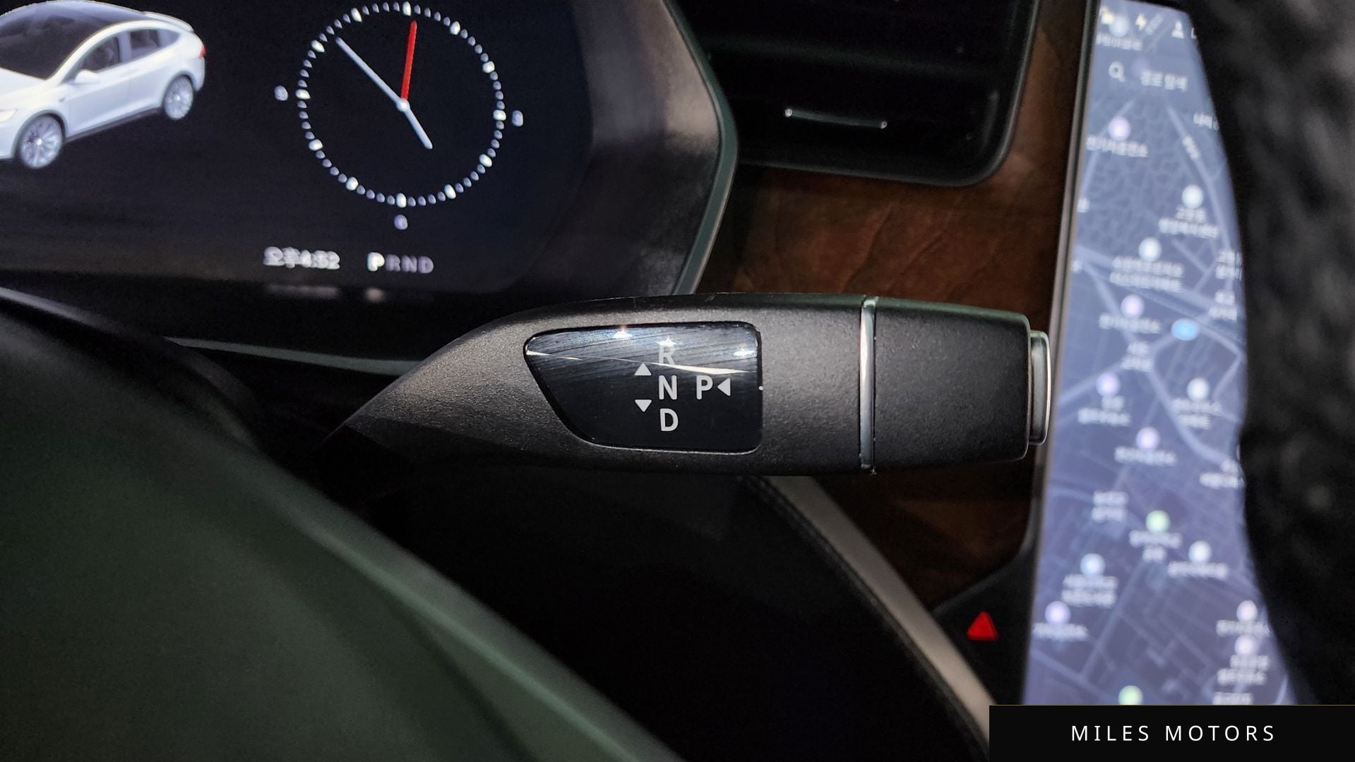Tesla 모델 X 2019 — миниатюра 9