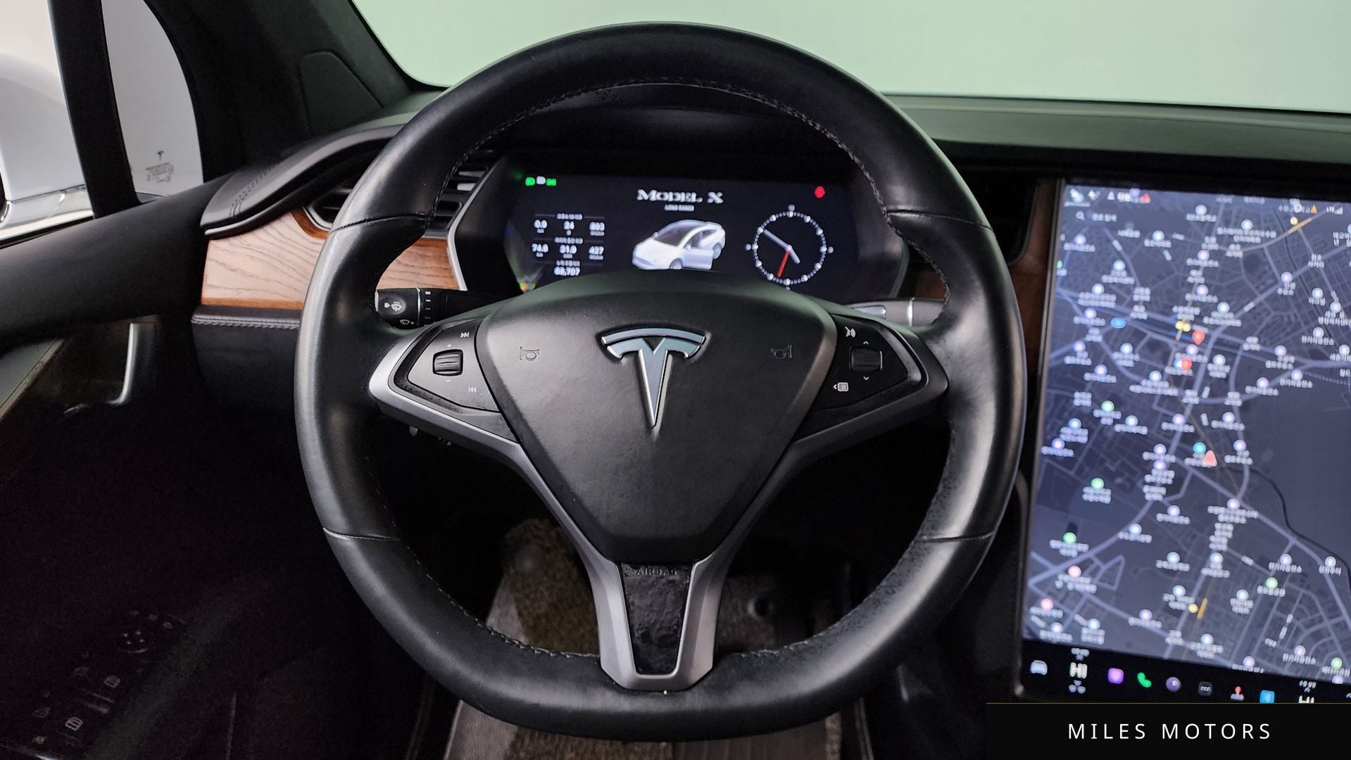 Tesla 모델 X 2019 — миниатюра 13