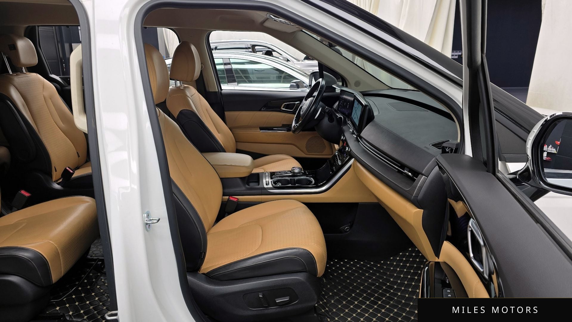 Kia 카니발 2023 — миниатюра 11
