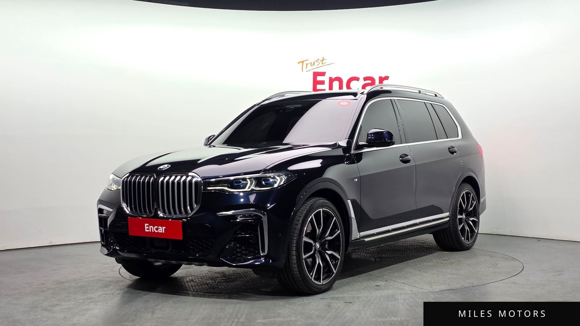BMW X7 (G07) 2021 — фото 1 из 12