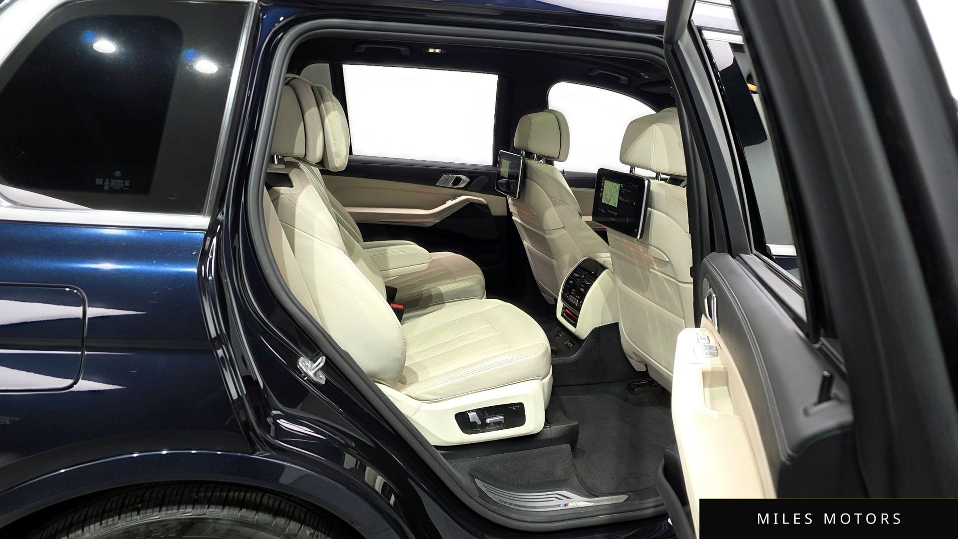 BMW X7 (G07) 2021 — миниатюра 12