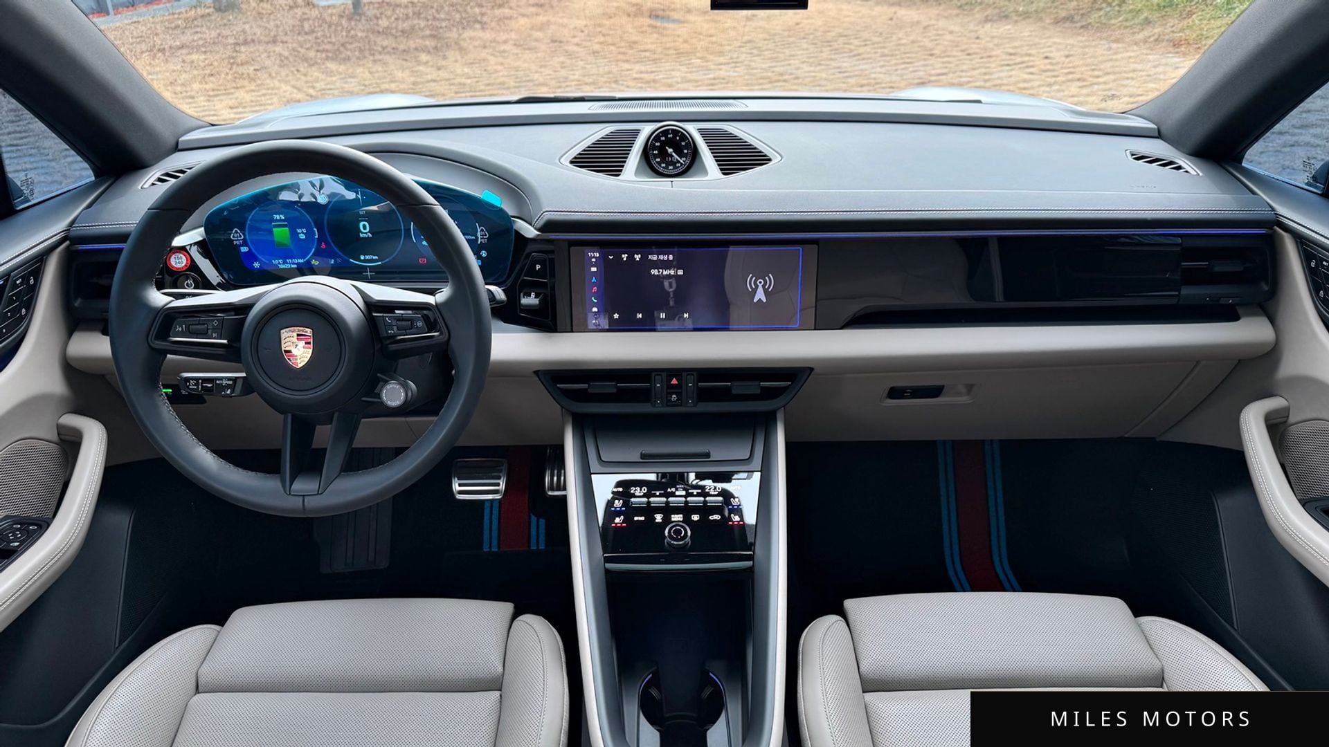 Porsche Macan 2025 — миниатюра 9