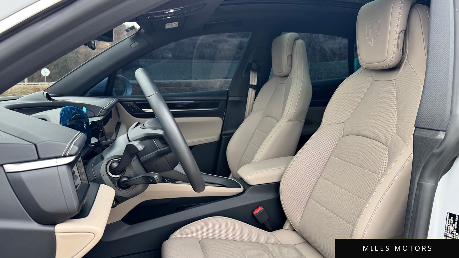Porsche Macan 2025 — миниатюра 12