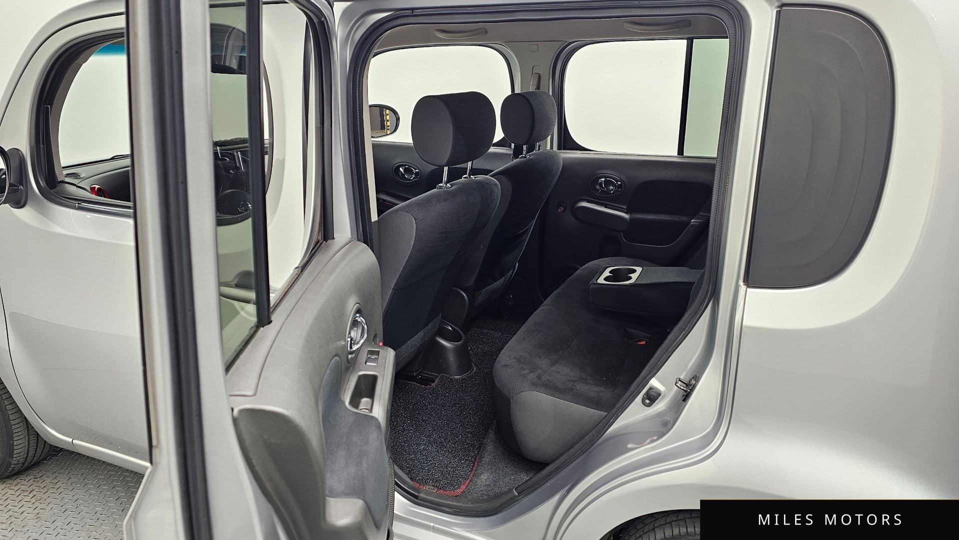 Nissan 큐브 2011 — миниатюра 12