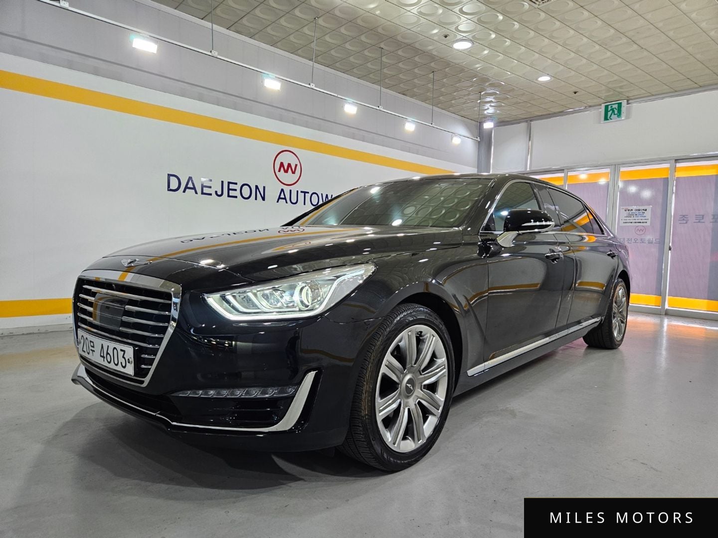 Genesis EQ900 2016 — миниатюра 2