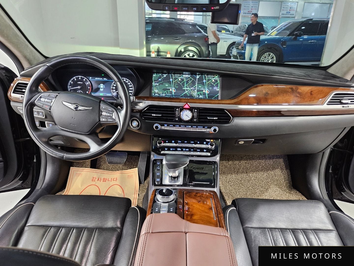Genesis EQ900 2016 — миниатюра 8
