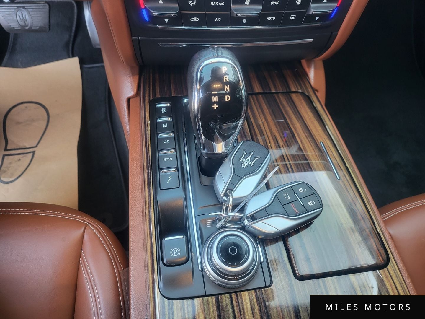 Maserati Quattroporte 2018 — миниатюра 9