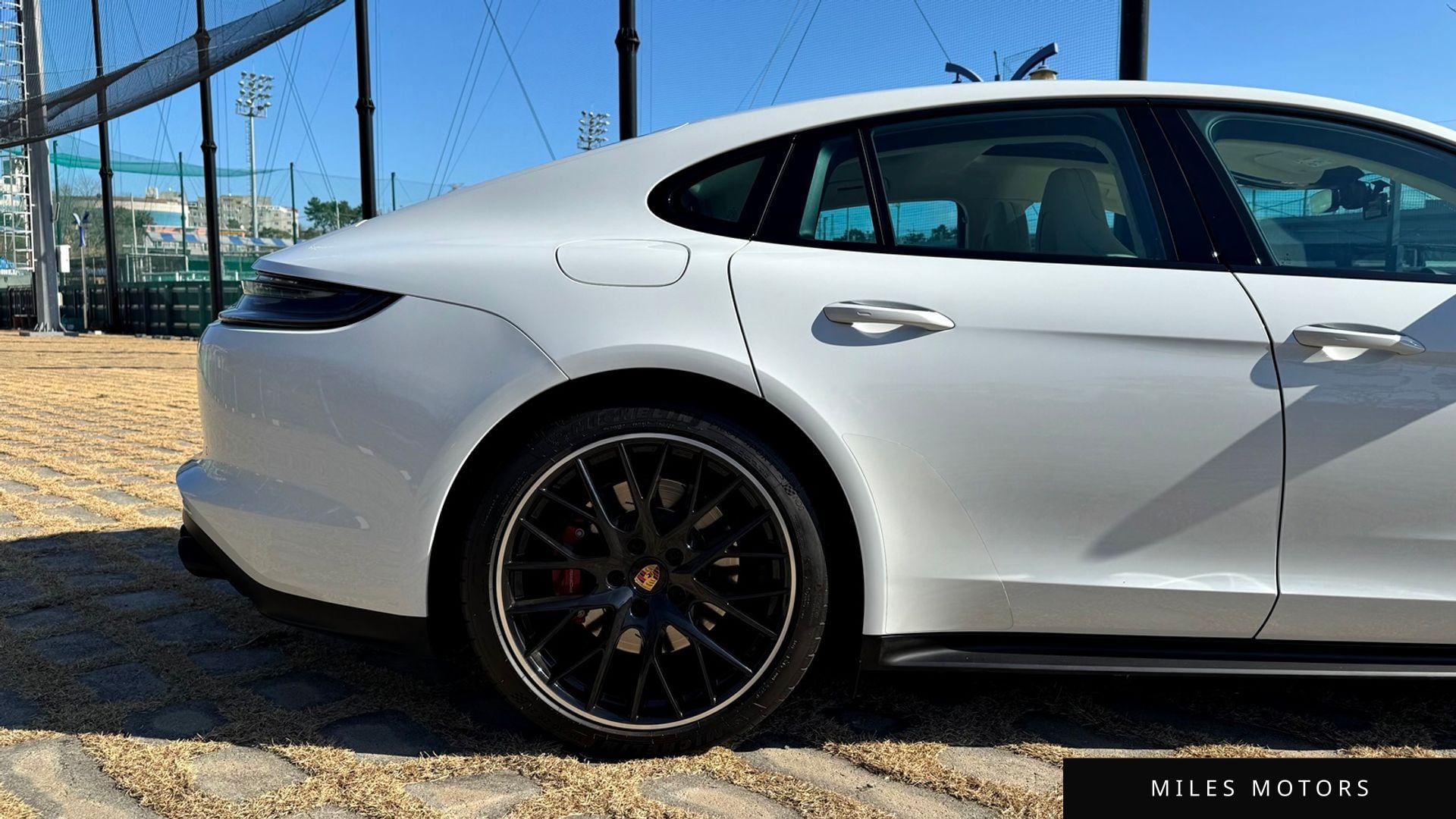 Porsche Panamera 2022 — миниатюра 8