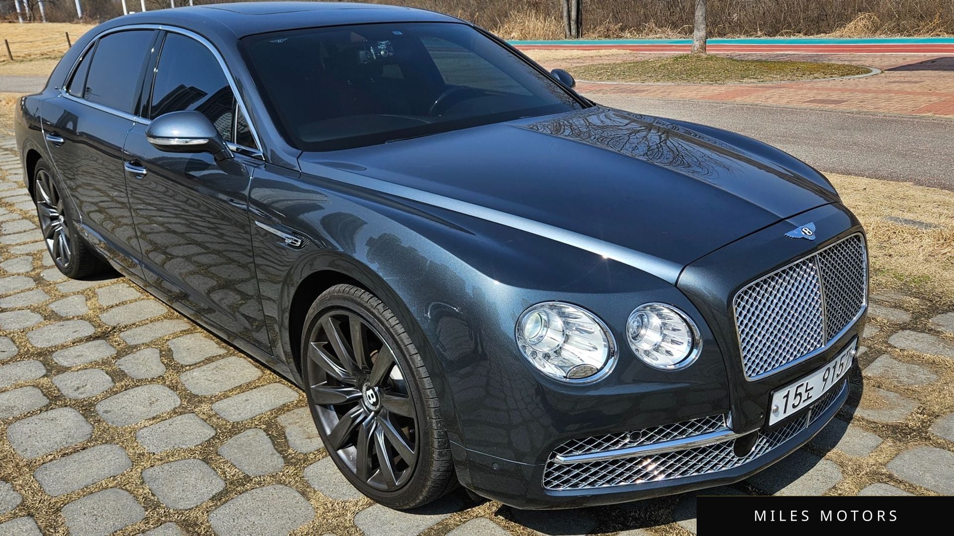 Bentley Flying Spur 2015 — миниатюра 8