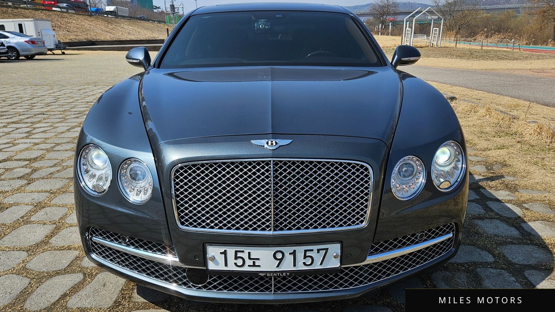 Bentley Flying Spur 2015 — миниатюра 9