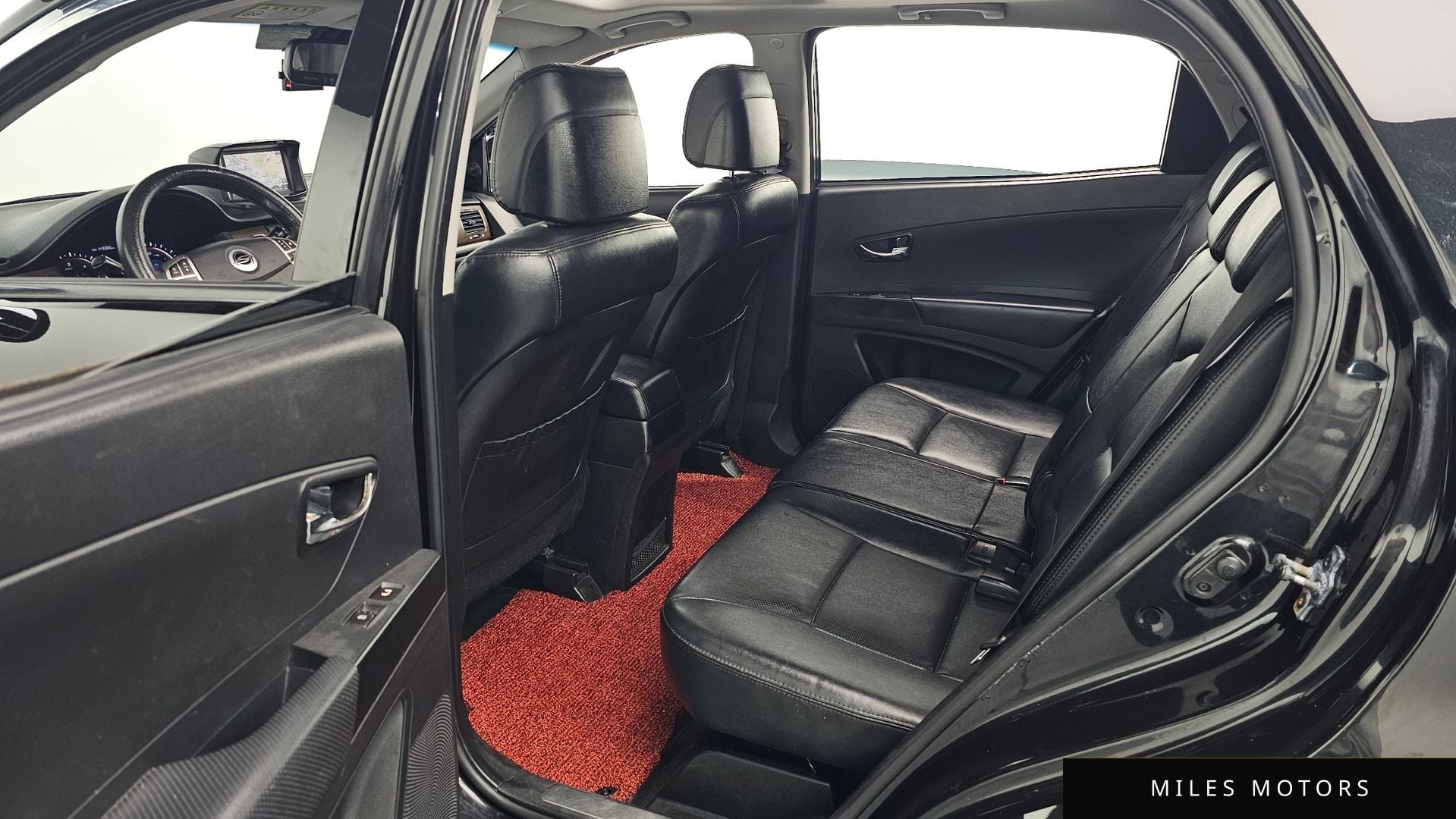 KG Mobility KORANDO 2012 — миниатюра 12