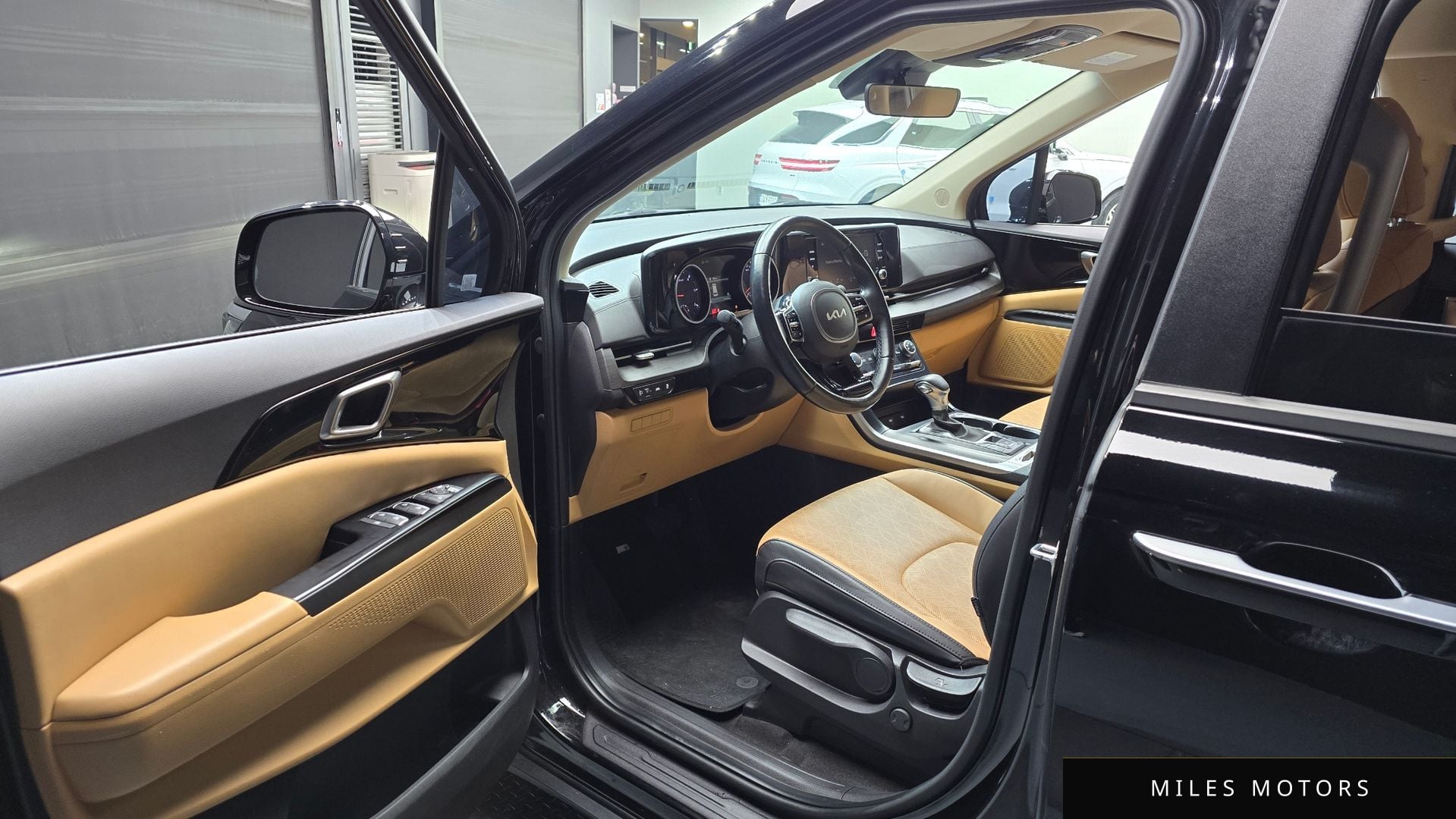 Kia Carnival 2022 — миниатюра 10