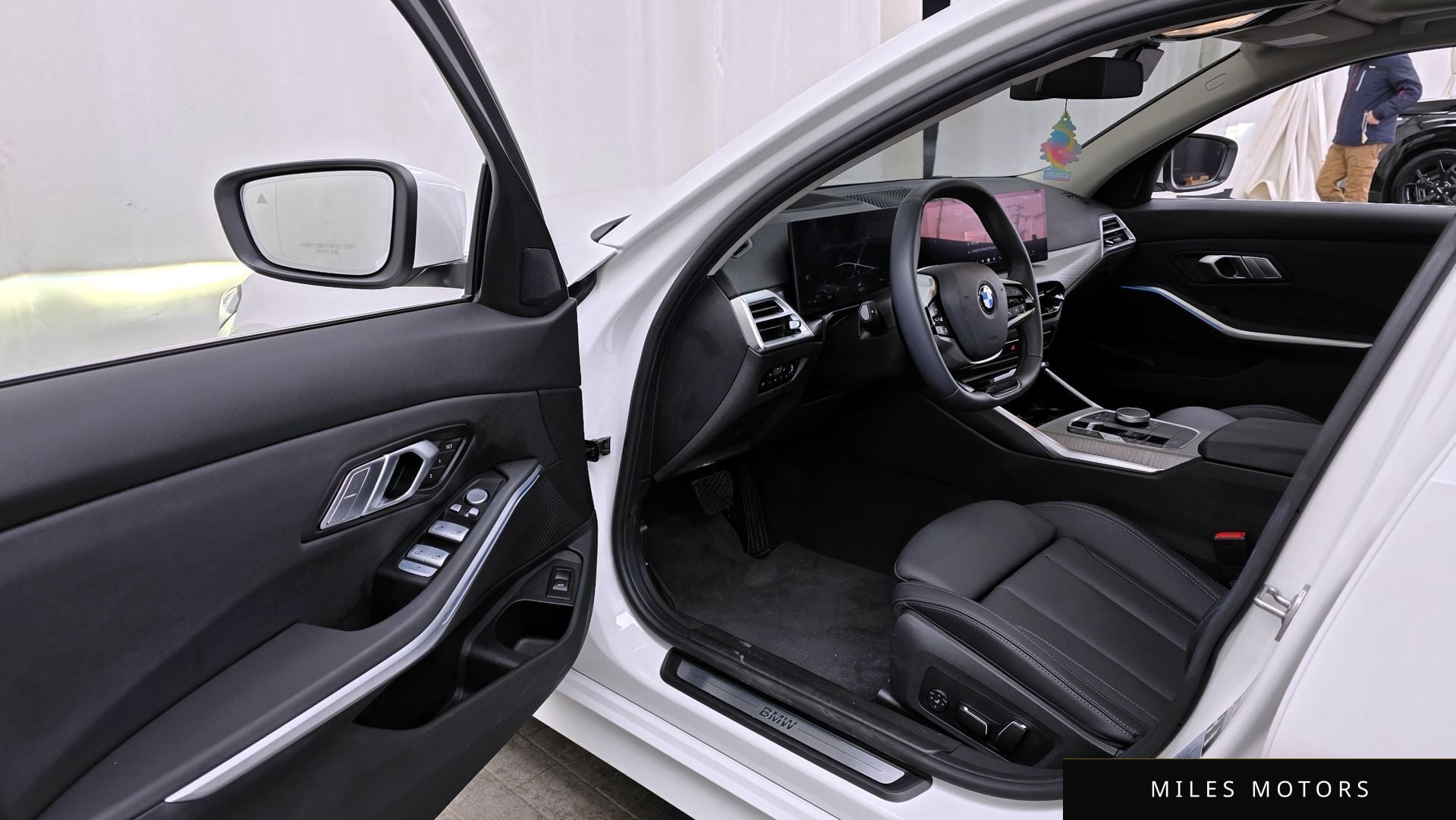 BMW 3 Series (G20) 2025 — миниатюра 10