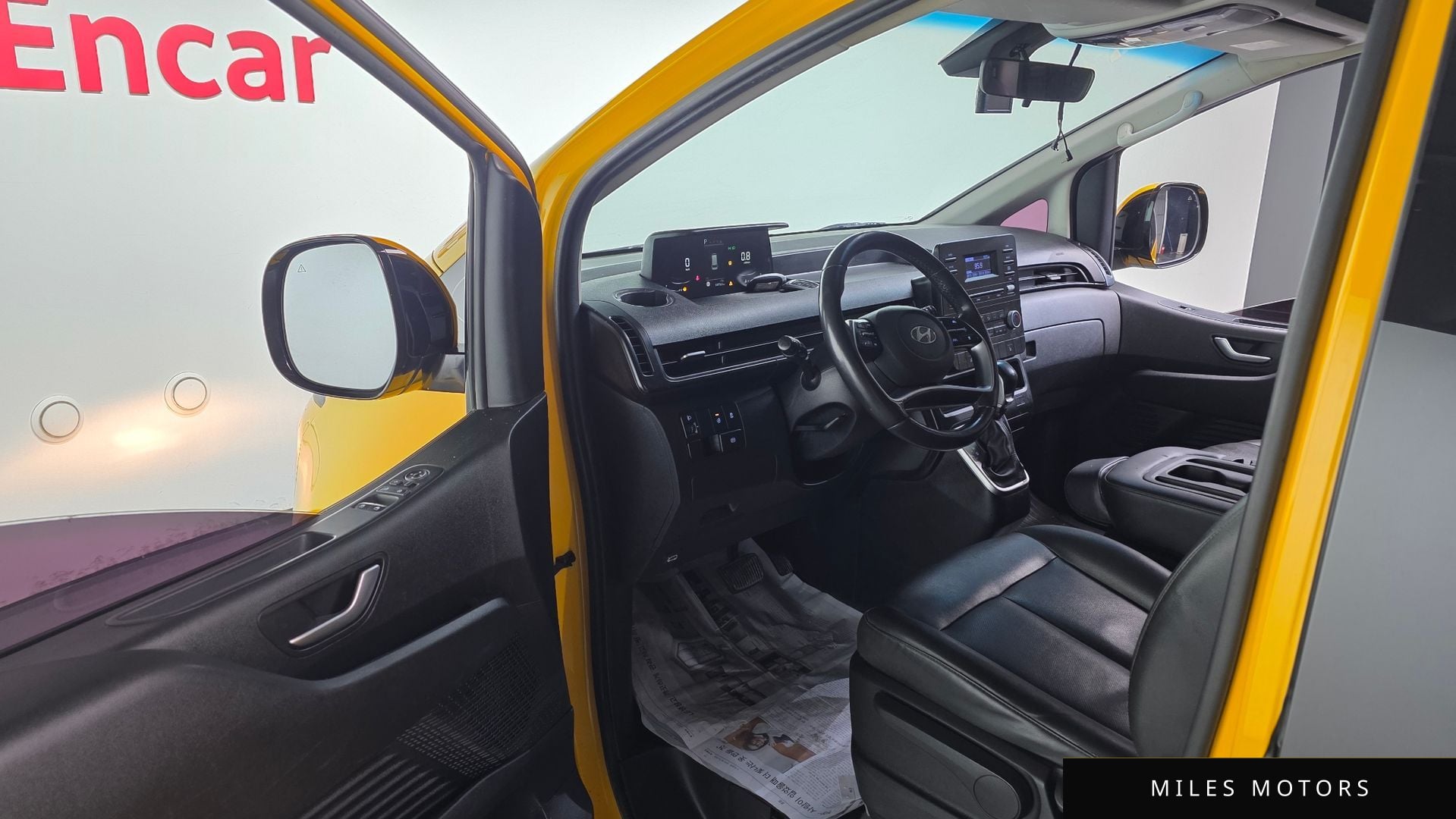 Hyundai Staria 2022 — миниатюра 11