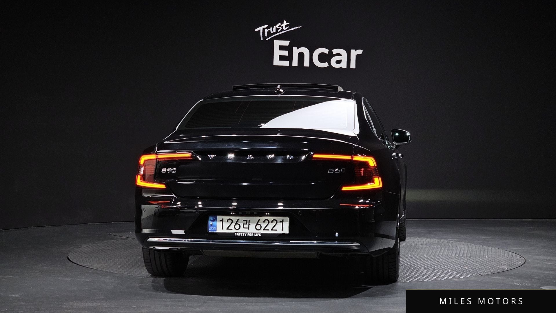 Volvo S90 2023 — миниатюра 4