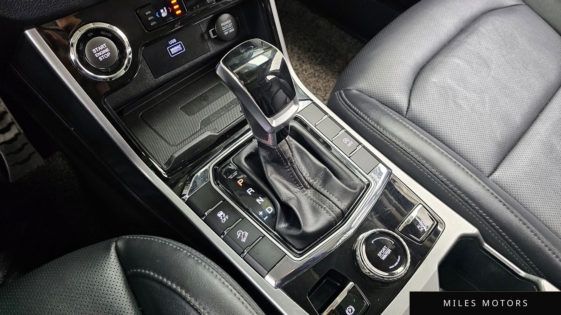 KG Mobility Beautiful Korando 2022 — миниатюра 9