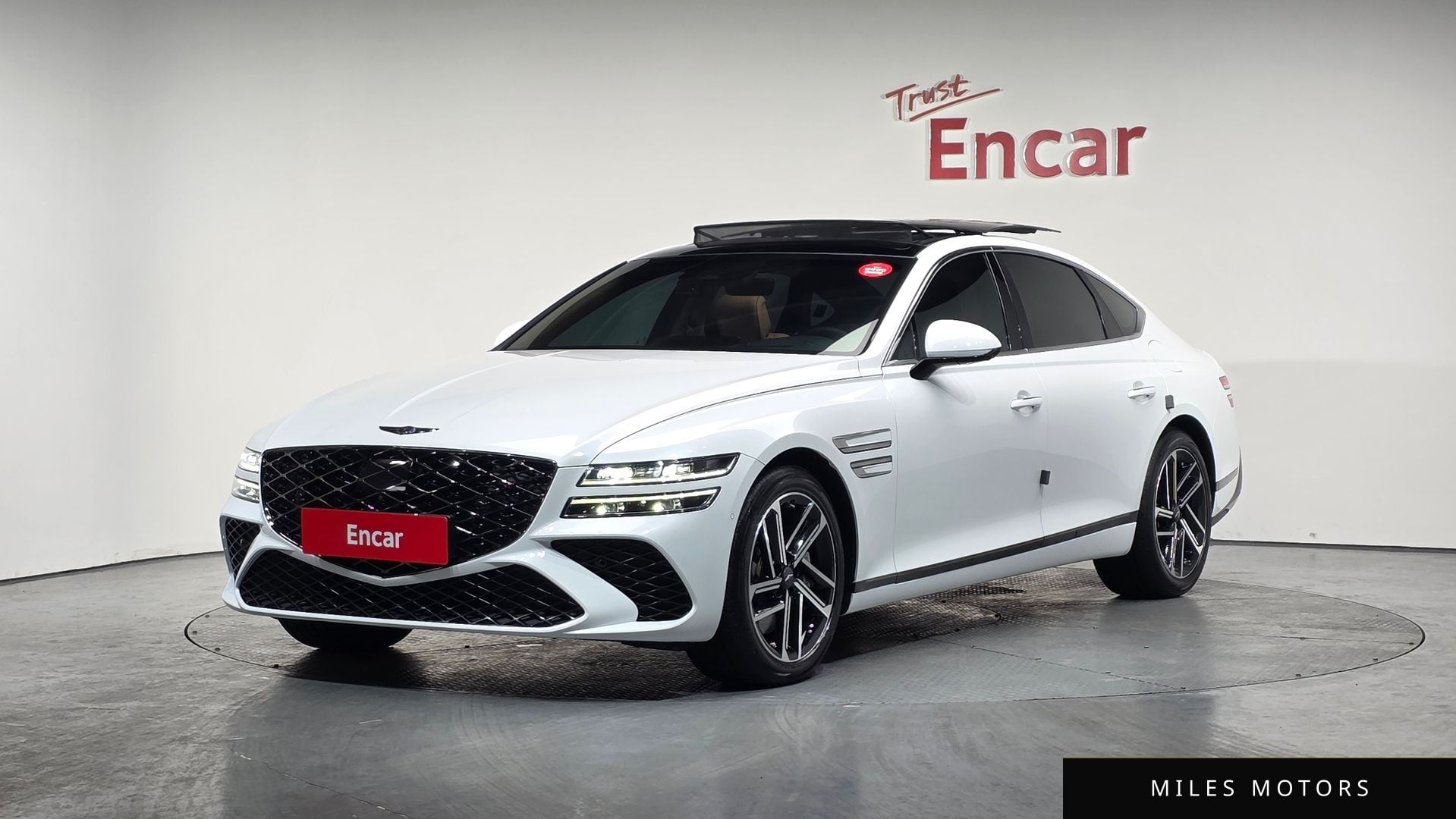 Genesis G80 (RG3) 2024 — фото 1 из 12