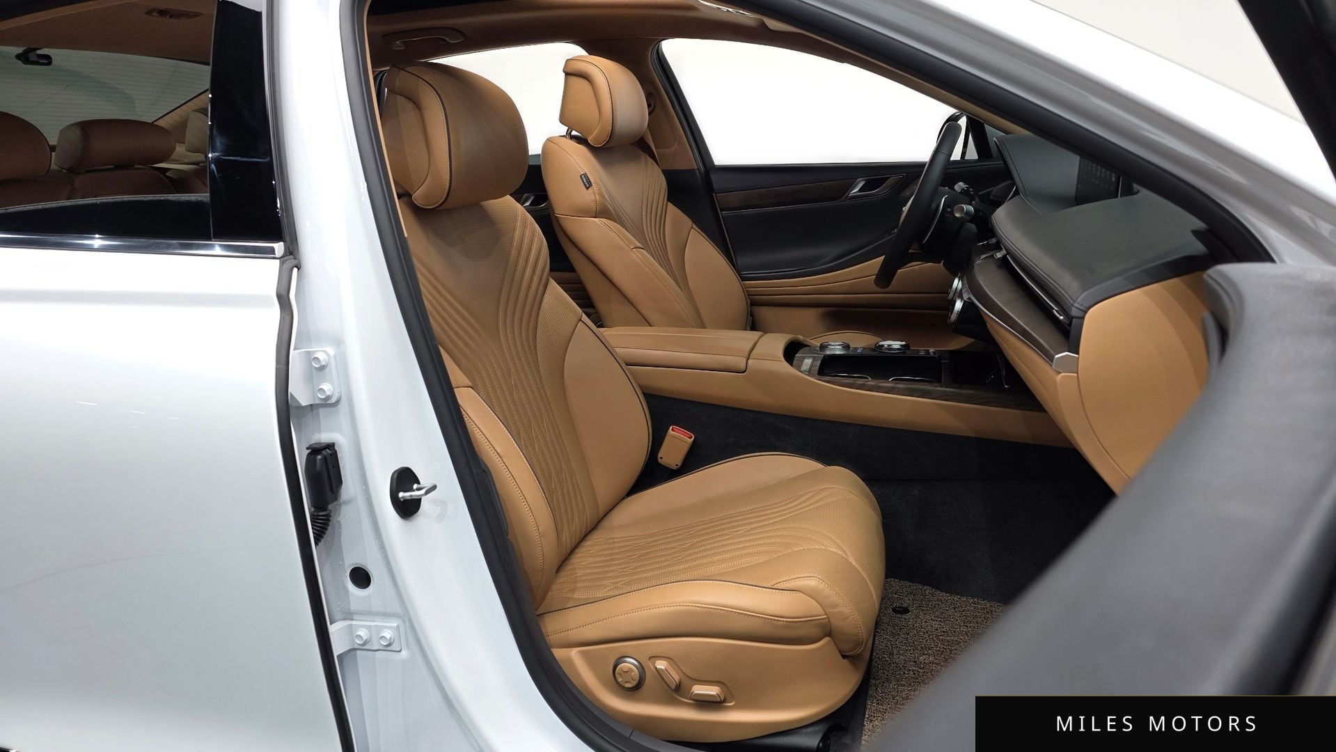 Genesis G80 (RG3) 2024 — миниатюра 10