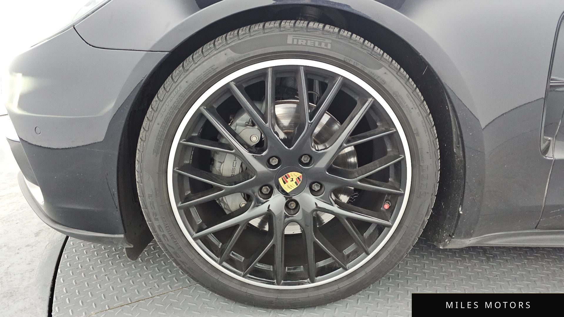 Porsche Panamera 2018 — миниатюра 5