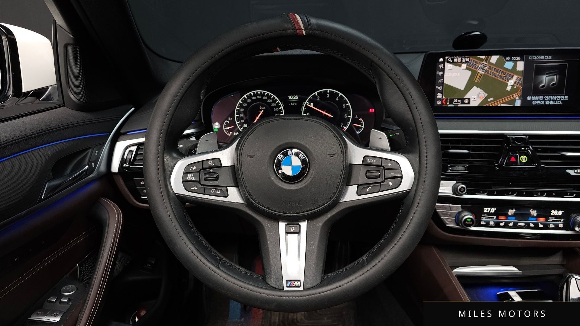 BMW 5 Series (G30) 2019 — миниатюра 13