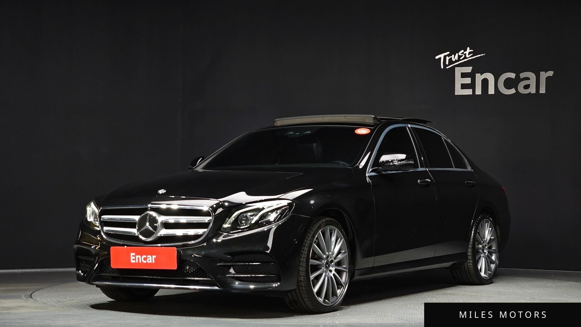 Mercedes-Benz E-Class W213 2020 — фото 1 из 12