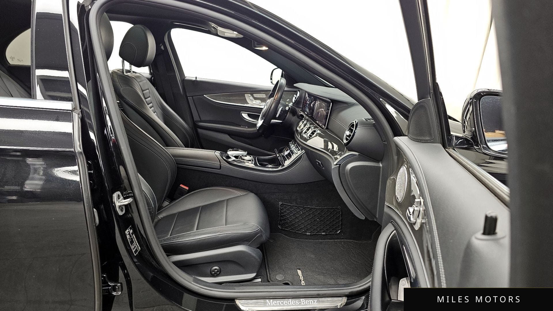 Mercedes-Benz E-Class W213 2020 — миниатюра 11