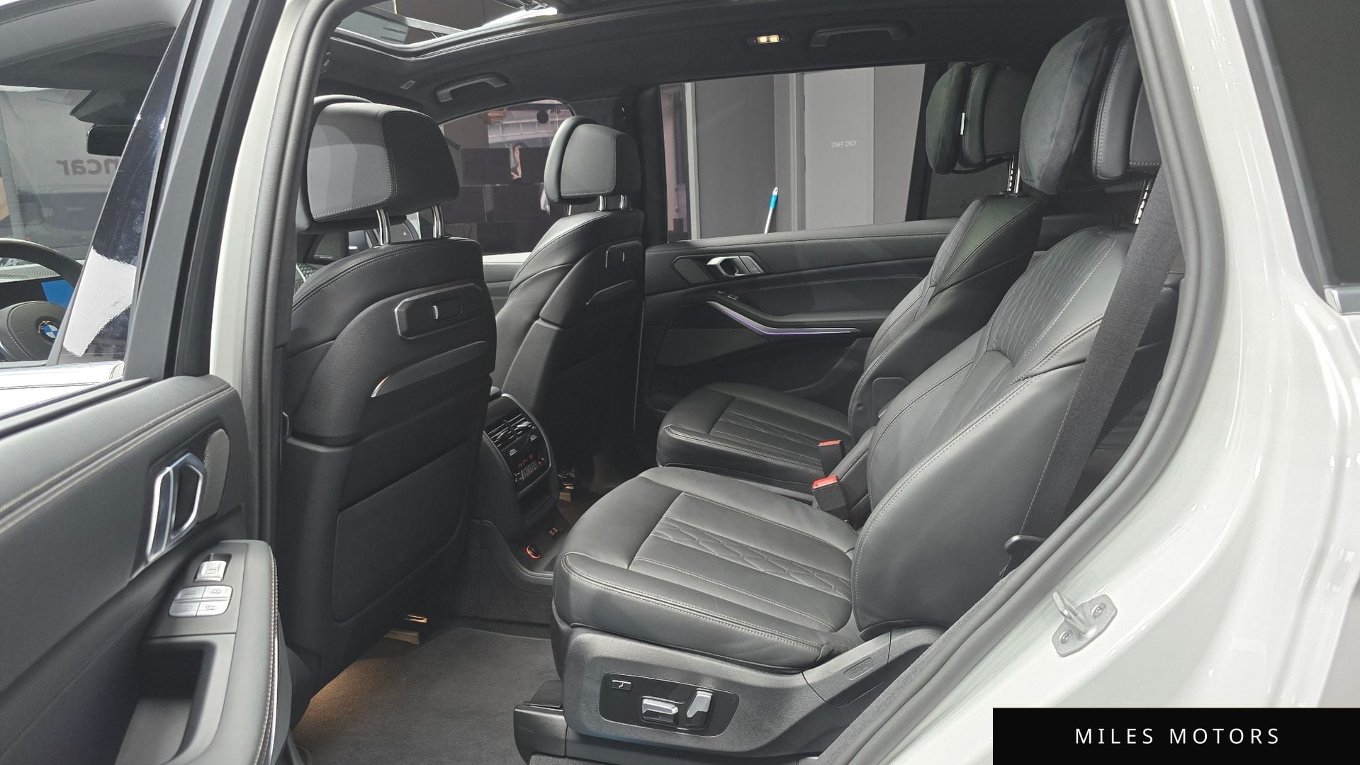 BMW X7 (G07) 2025 — миниатюра 12