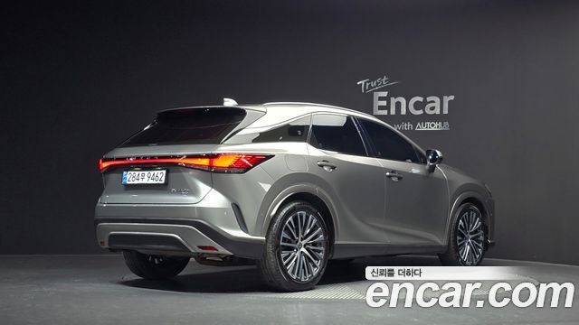 Лексус RX450h+ 2025 — миниатюра 2
