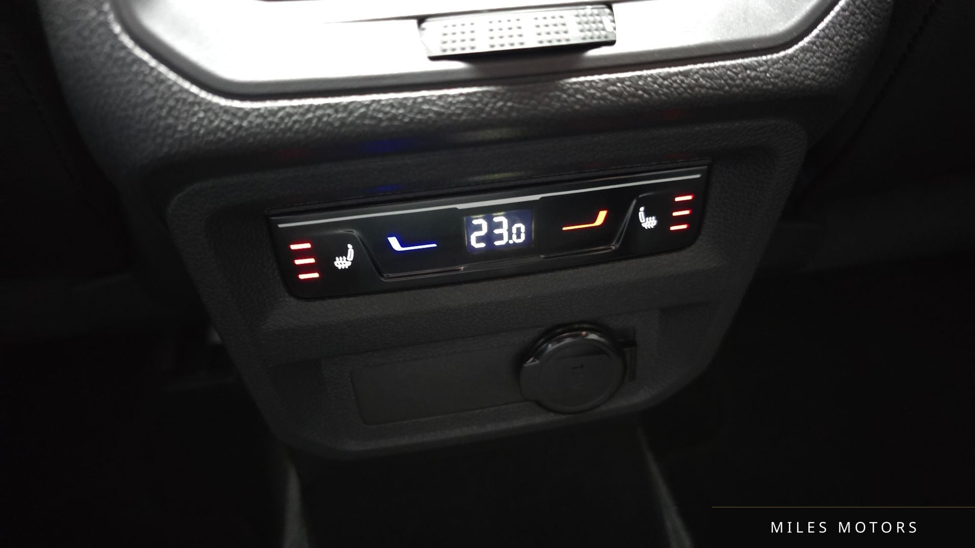 Volkswagen 티구안 2024 — миниатюра 17