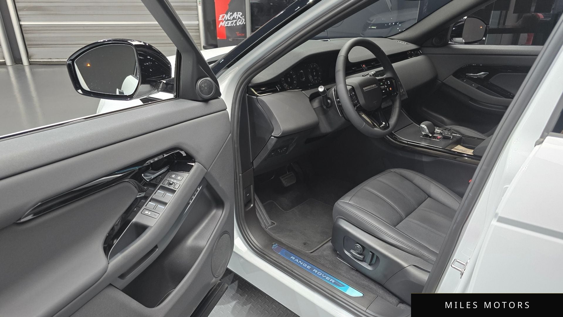 Land Rover Range Rover Evoque 2026 — миниатюра 11