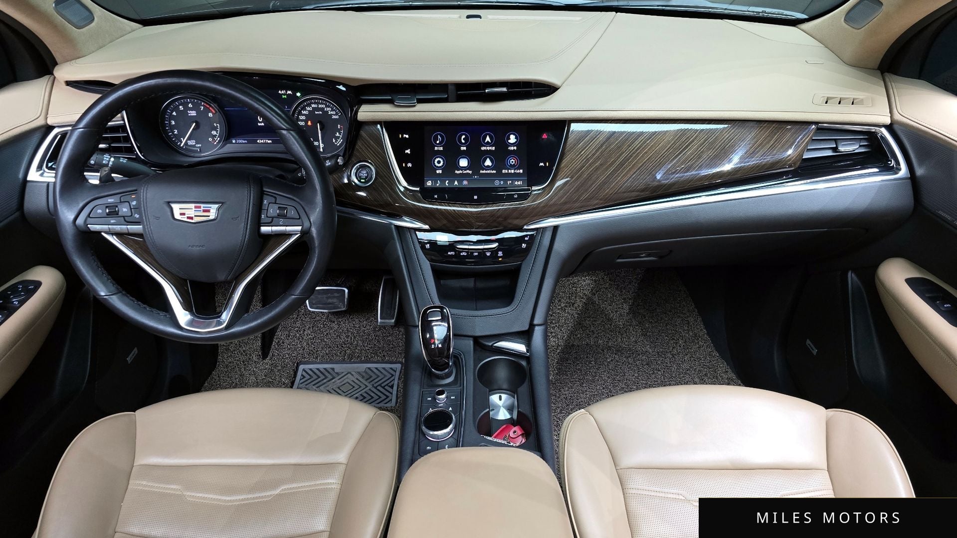 Cadillac XT6 2021 — миниатюра 7