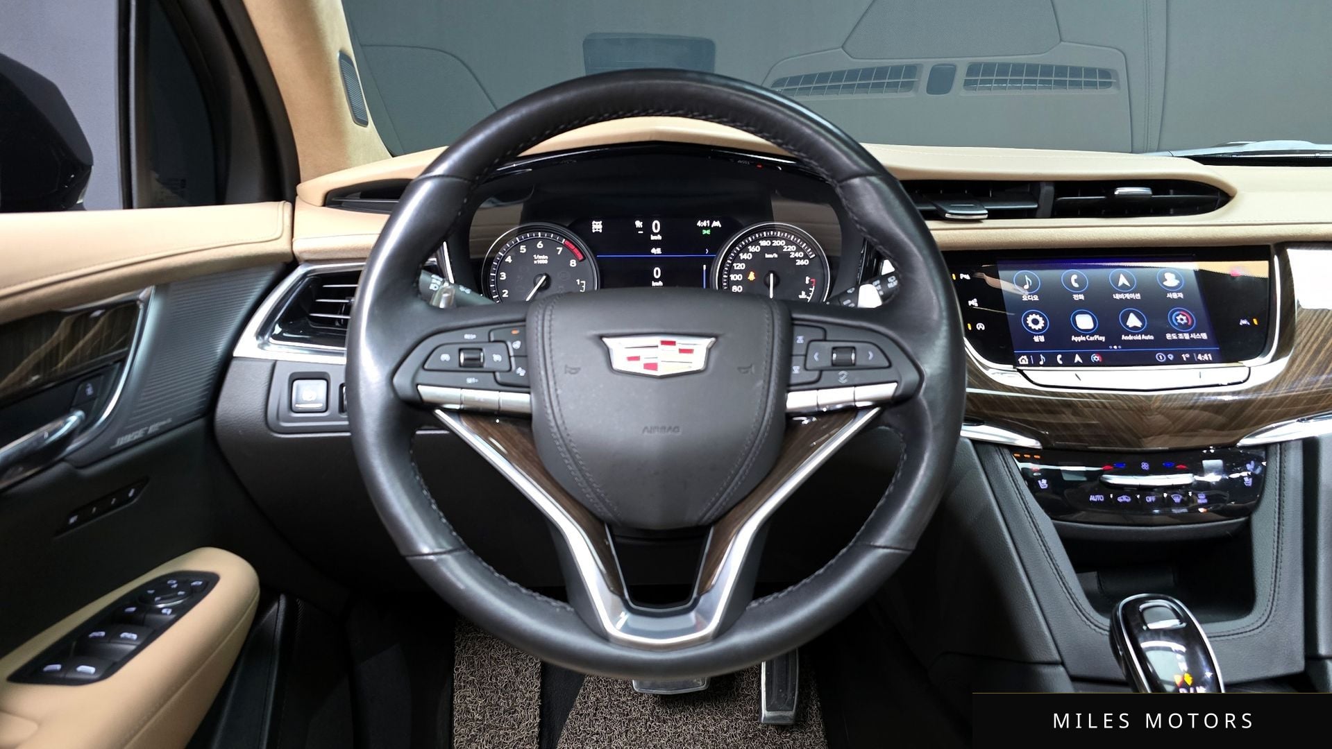 Cadillac XT6 2021 — миниатюра 13