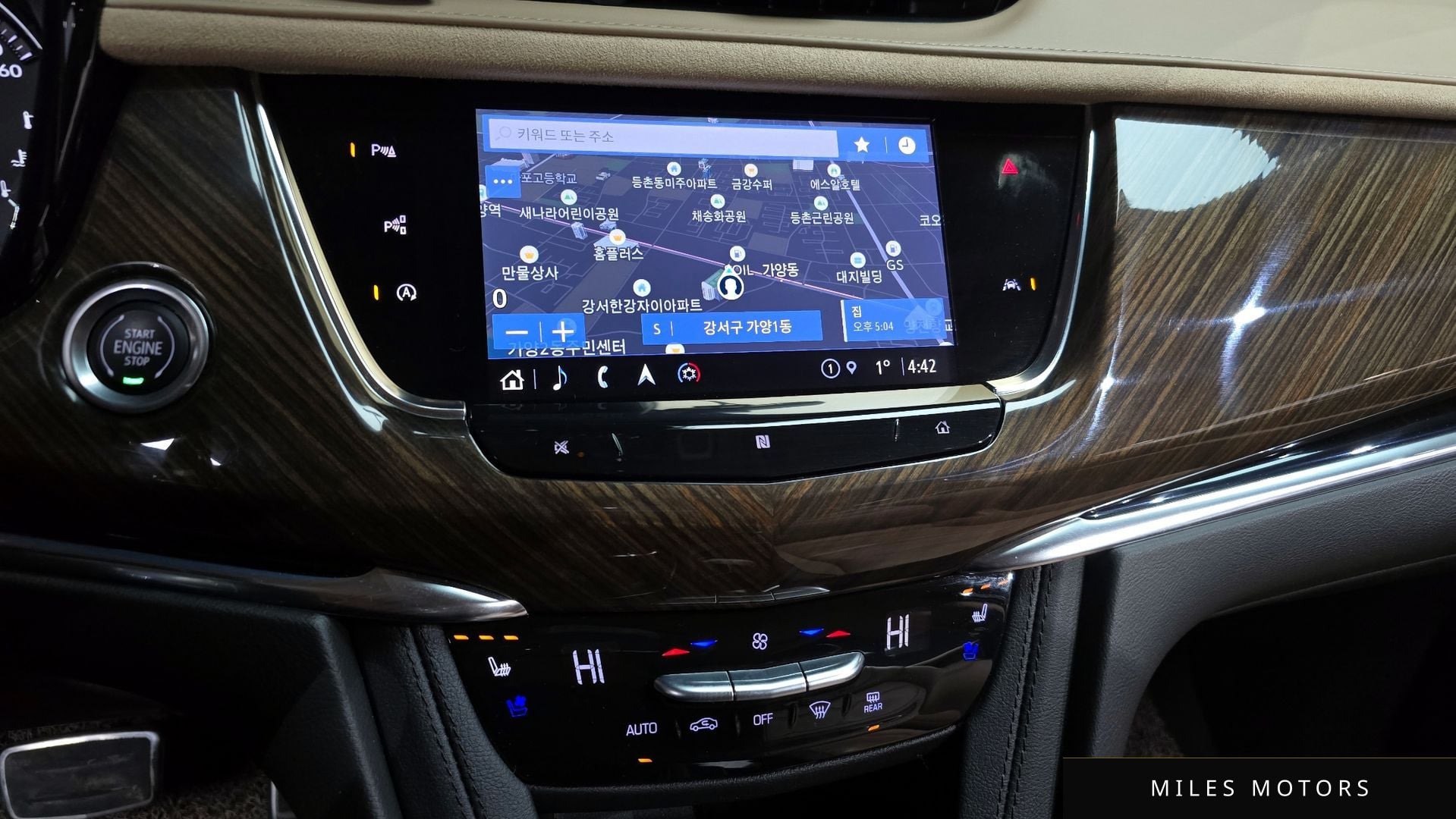 Cadillac XT6 2021 — миниатюра 14