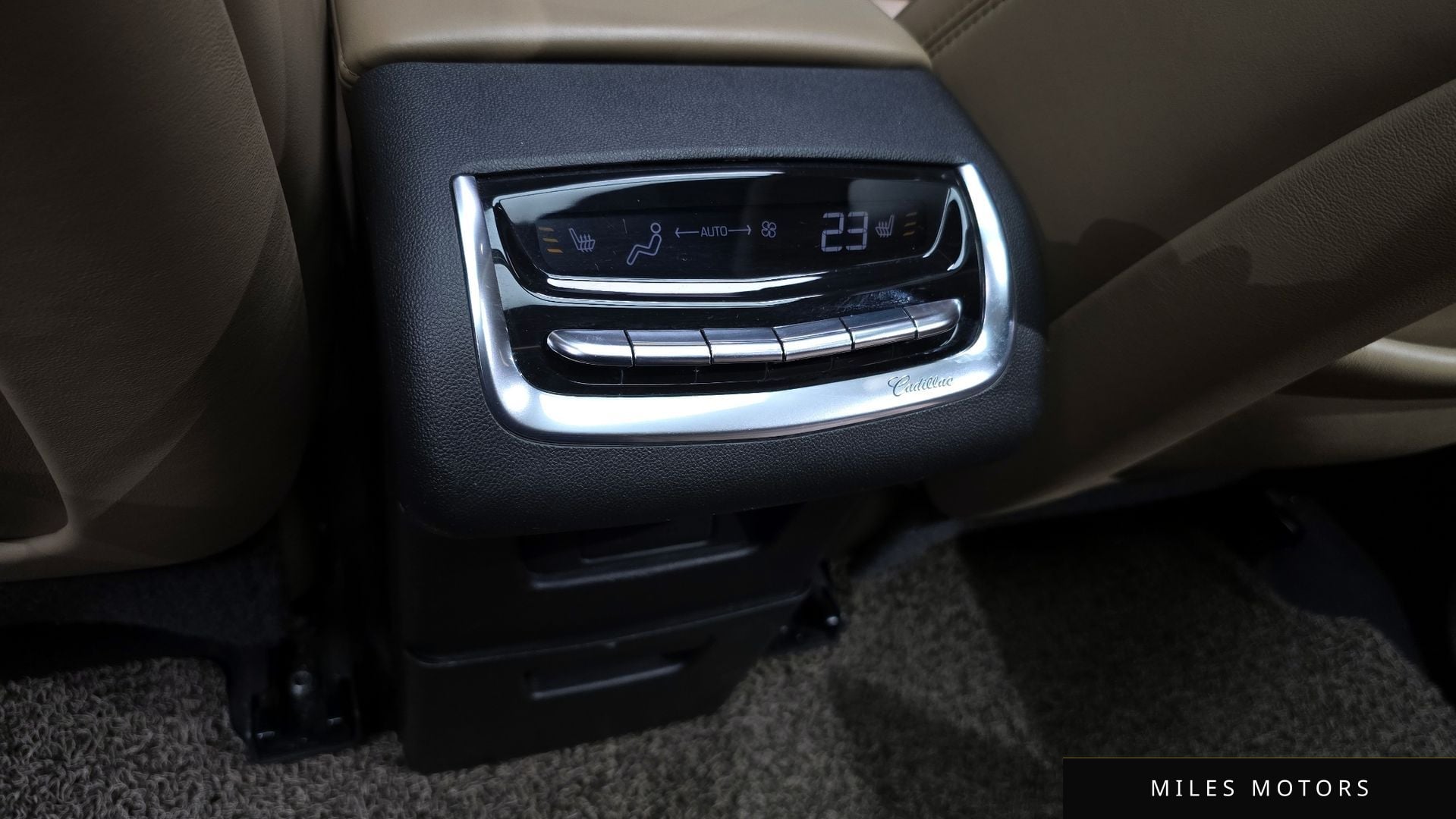 Cadillac XT6 2021 — миниатюра 19