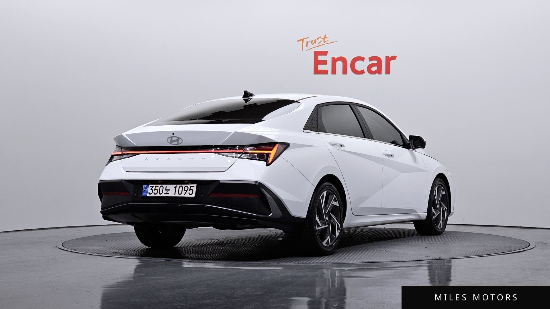 Hyundai AVANTE 2024 — миниатюра 2