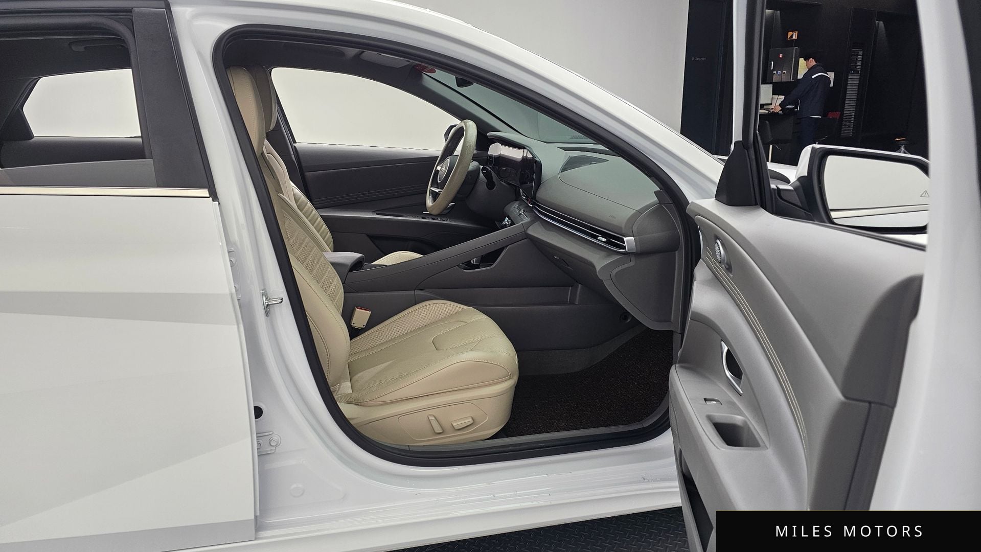 Hyundai AVANTE 2024 — миниатюра 10