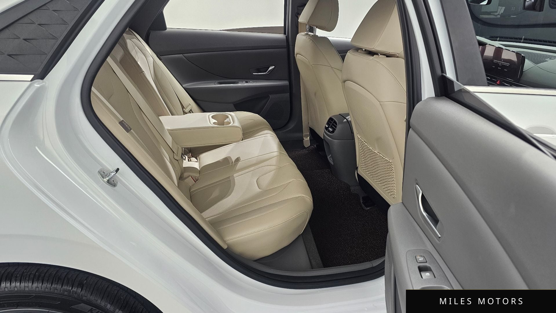 Hyundai AVANTE 2024 — миниатюра 12