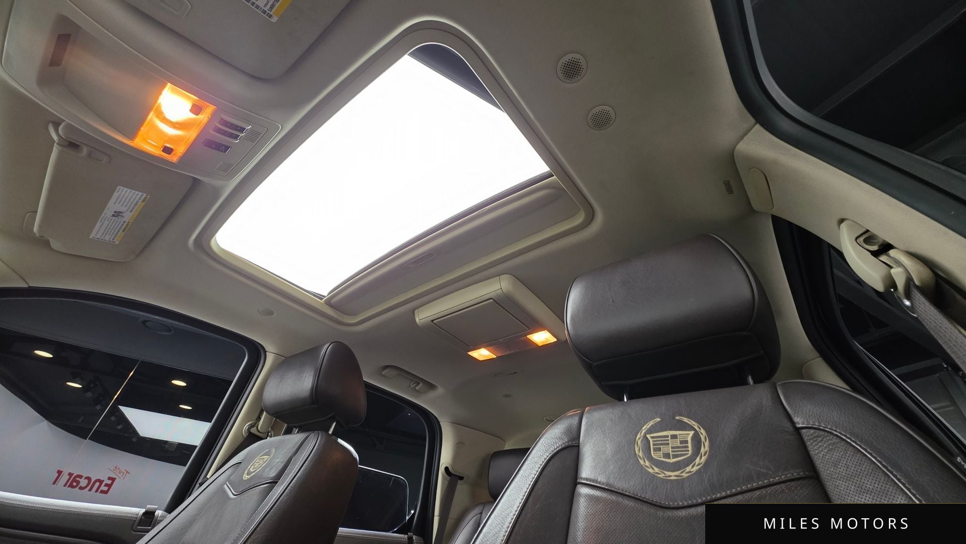 Cadillac Escalade 2012 — миниатюра 11