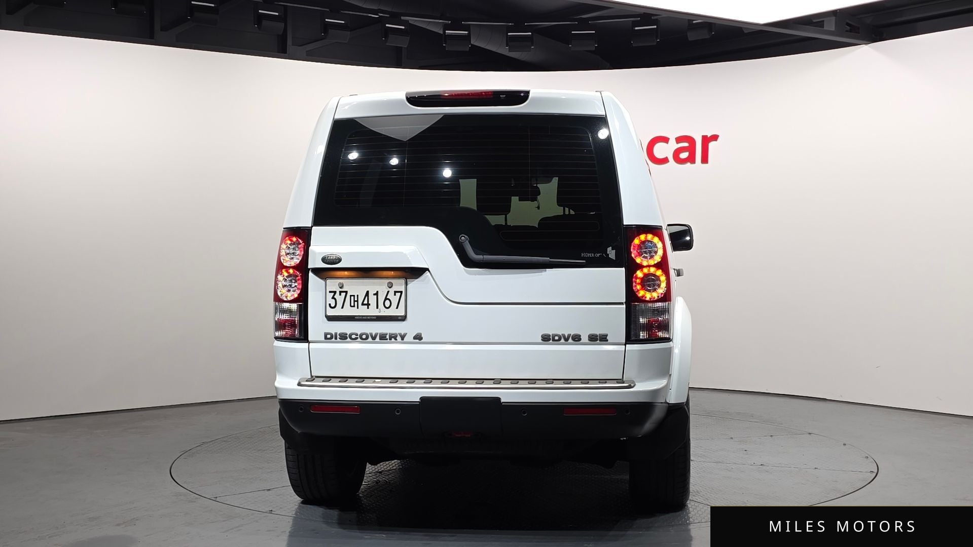 Land Rover Discovery 2013 — миниатюра 4
