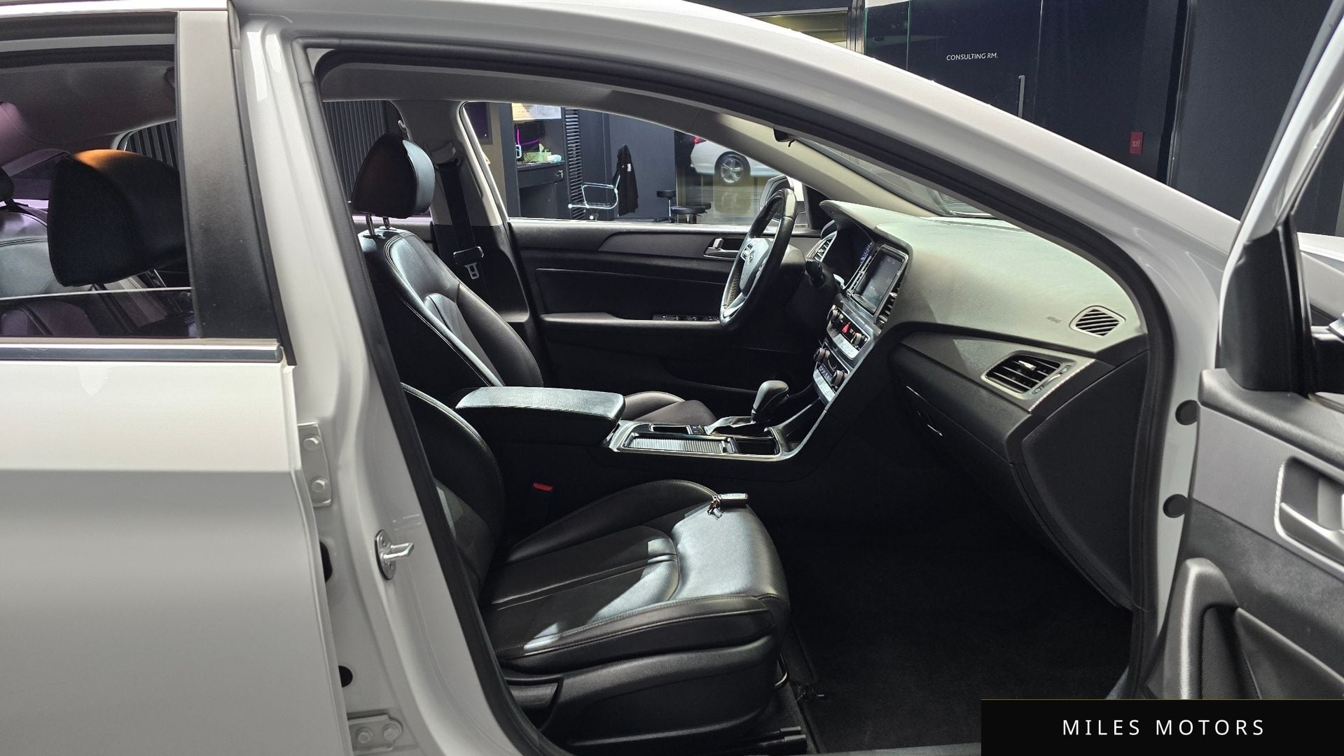 Hyundai Sonata 2019 — миниатюра 10