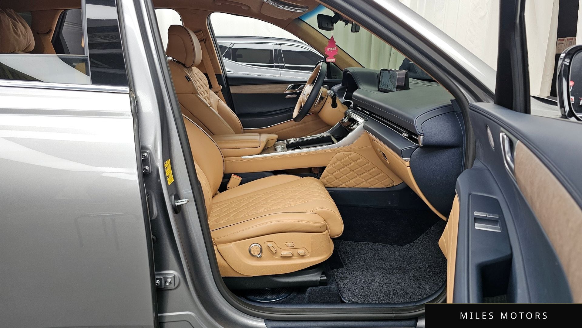 Genesis GV80 2022 — миниатюра 11