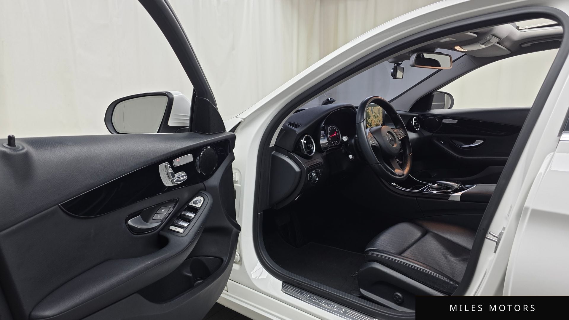 Mercedes-Benz C-Class W205 2016 — миниатюра 10