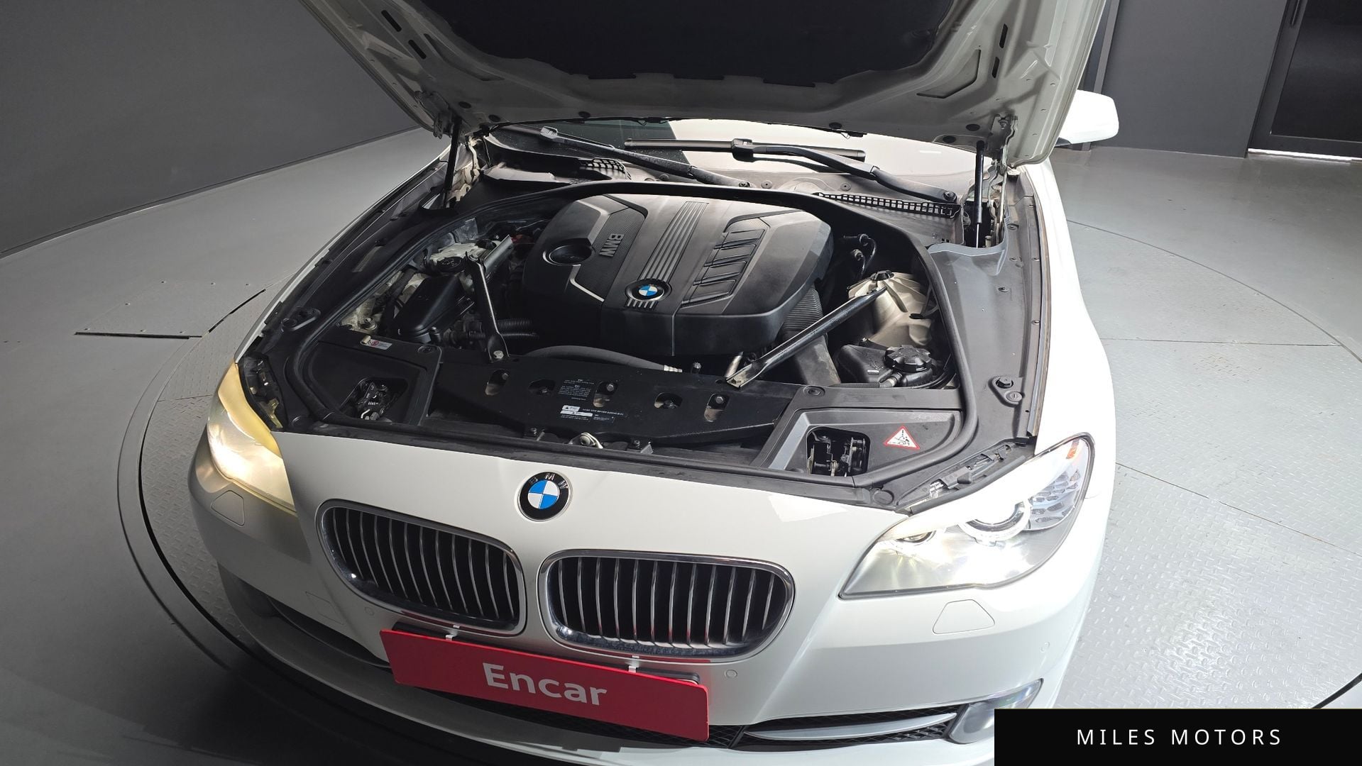 BMW 5 Series (F10) 2012 — миниатюра 6