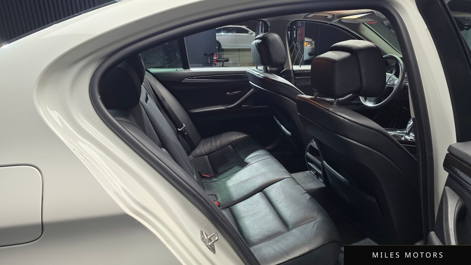 BMW 5 Series (F10) 2012 — миниатюра 13