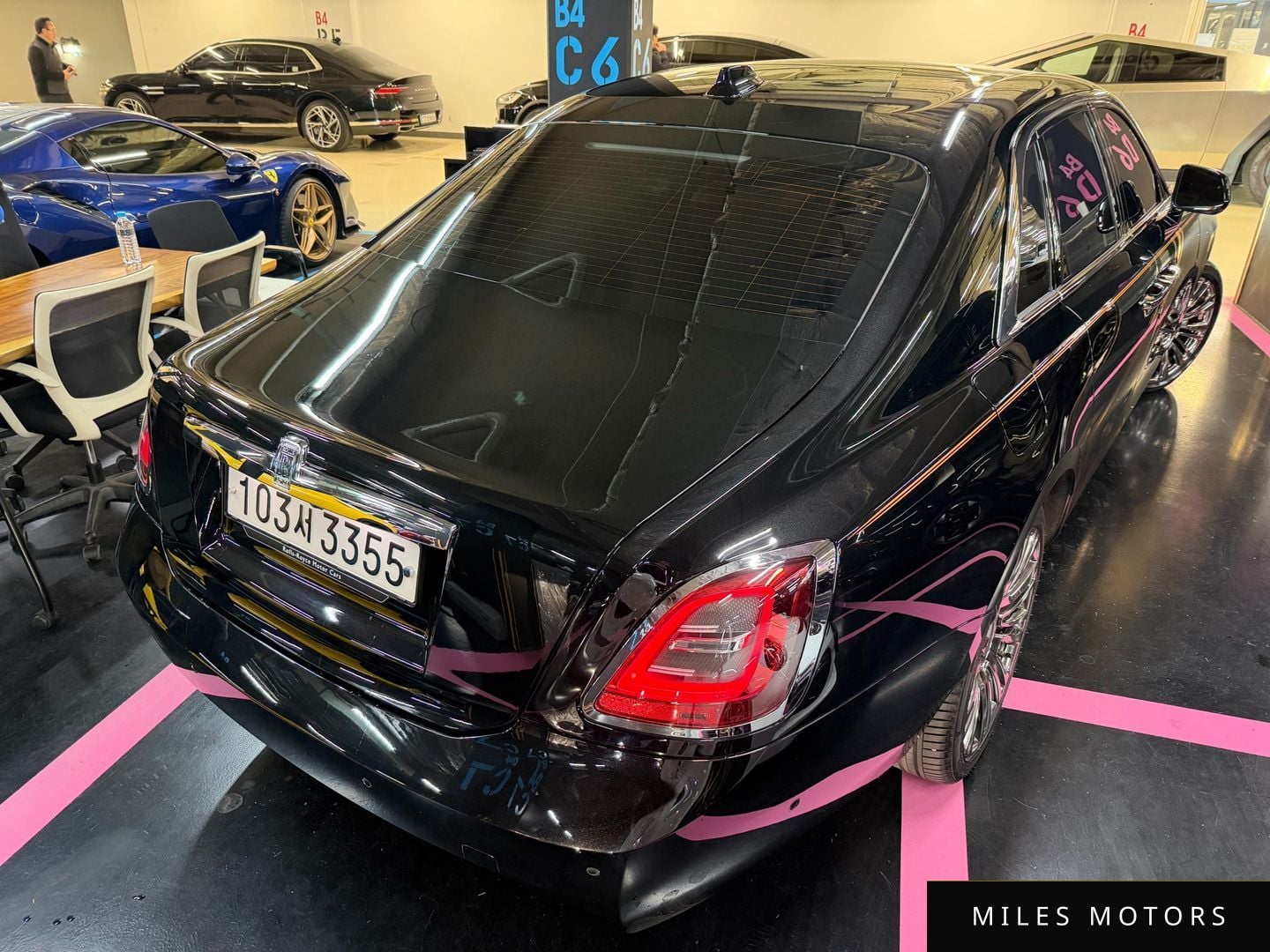 Rolls-Royce Ghost 2021 — миниатюра 5