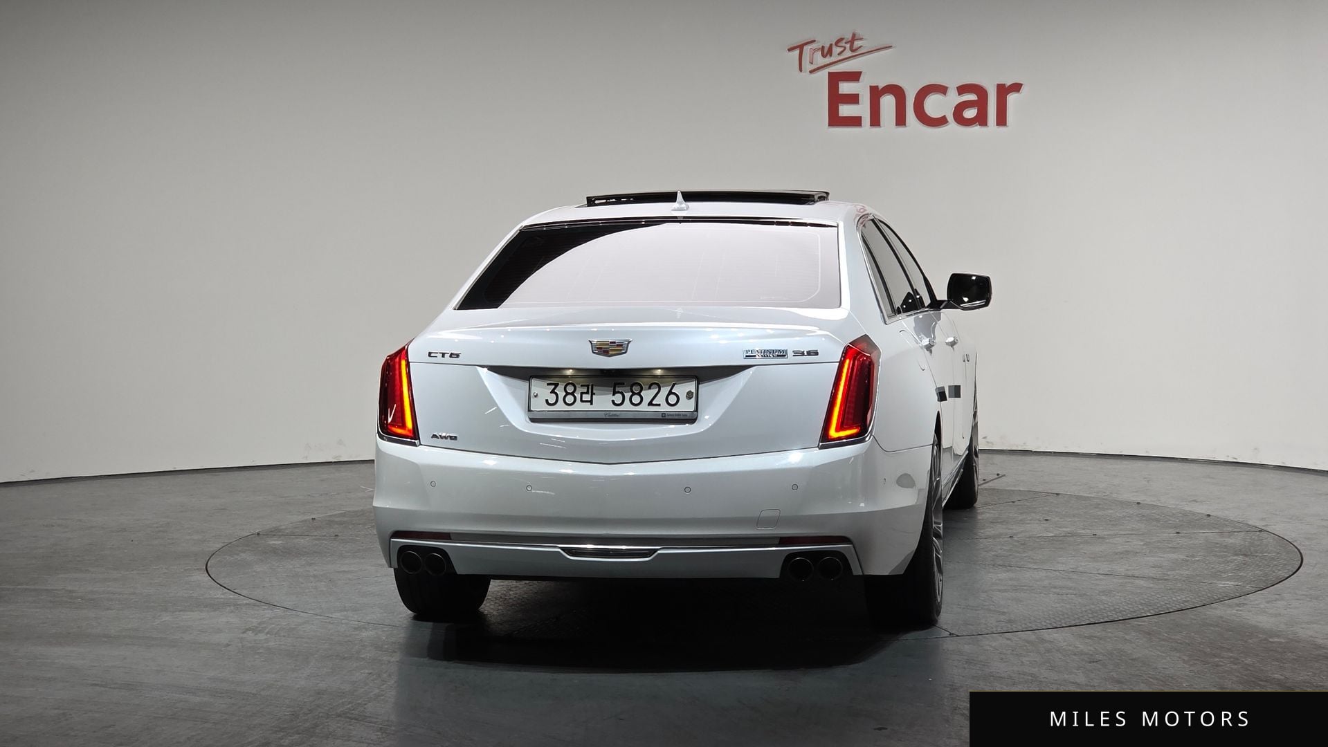 Cadillac CT6 2017 — миниатюра 3