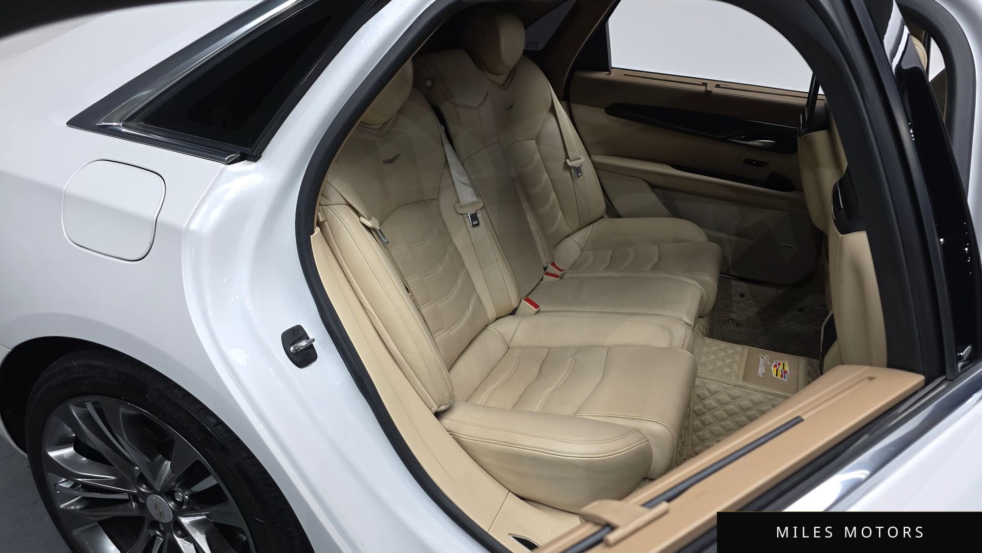 Cadillac CT6 2017 — миниатюра 11