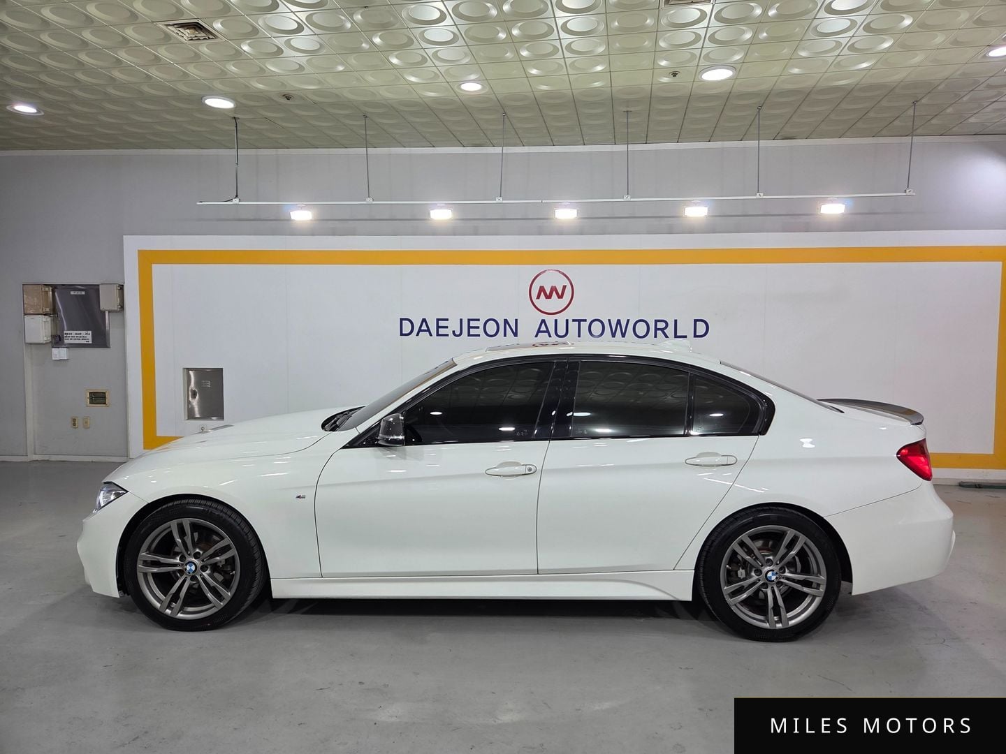 BMW 3 Series (F30) 2015 — миниатюра 3