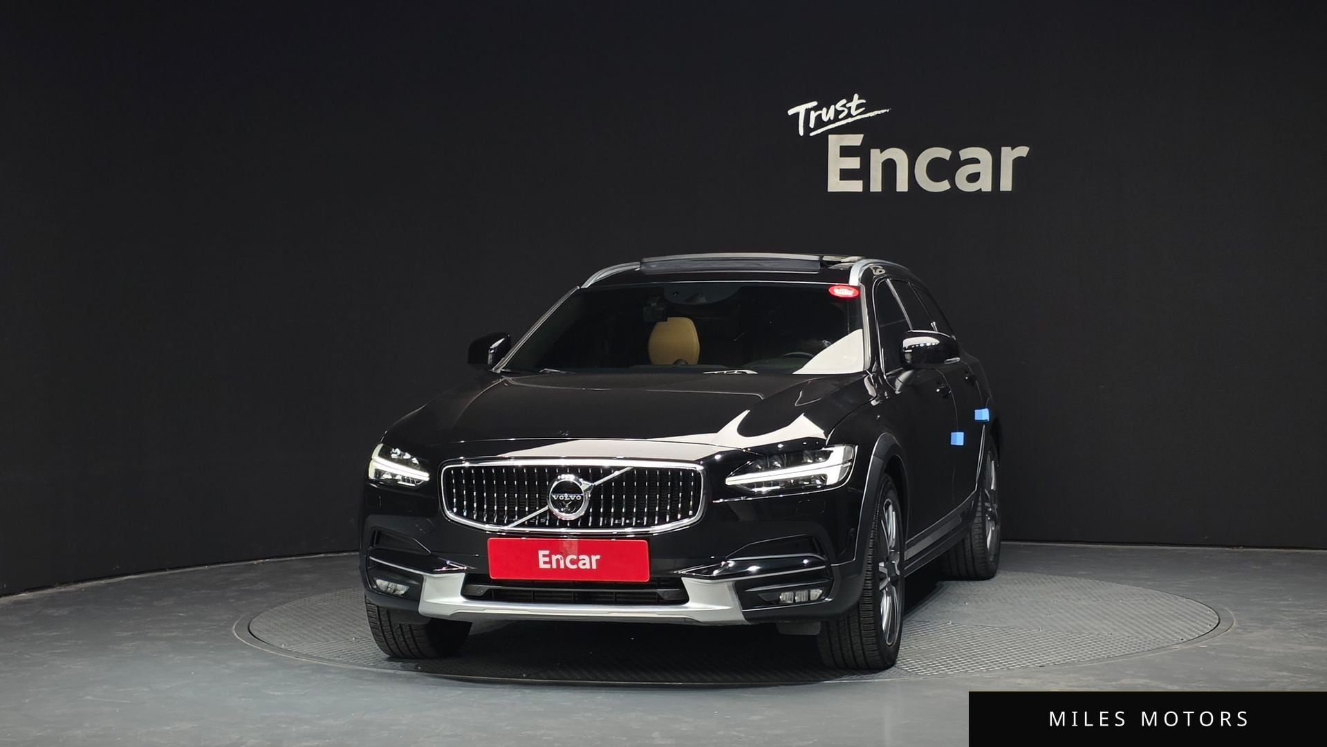 Volvo V90 크로스컨트리 2020 — миниатюра 3