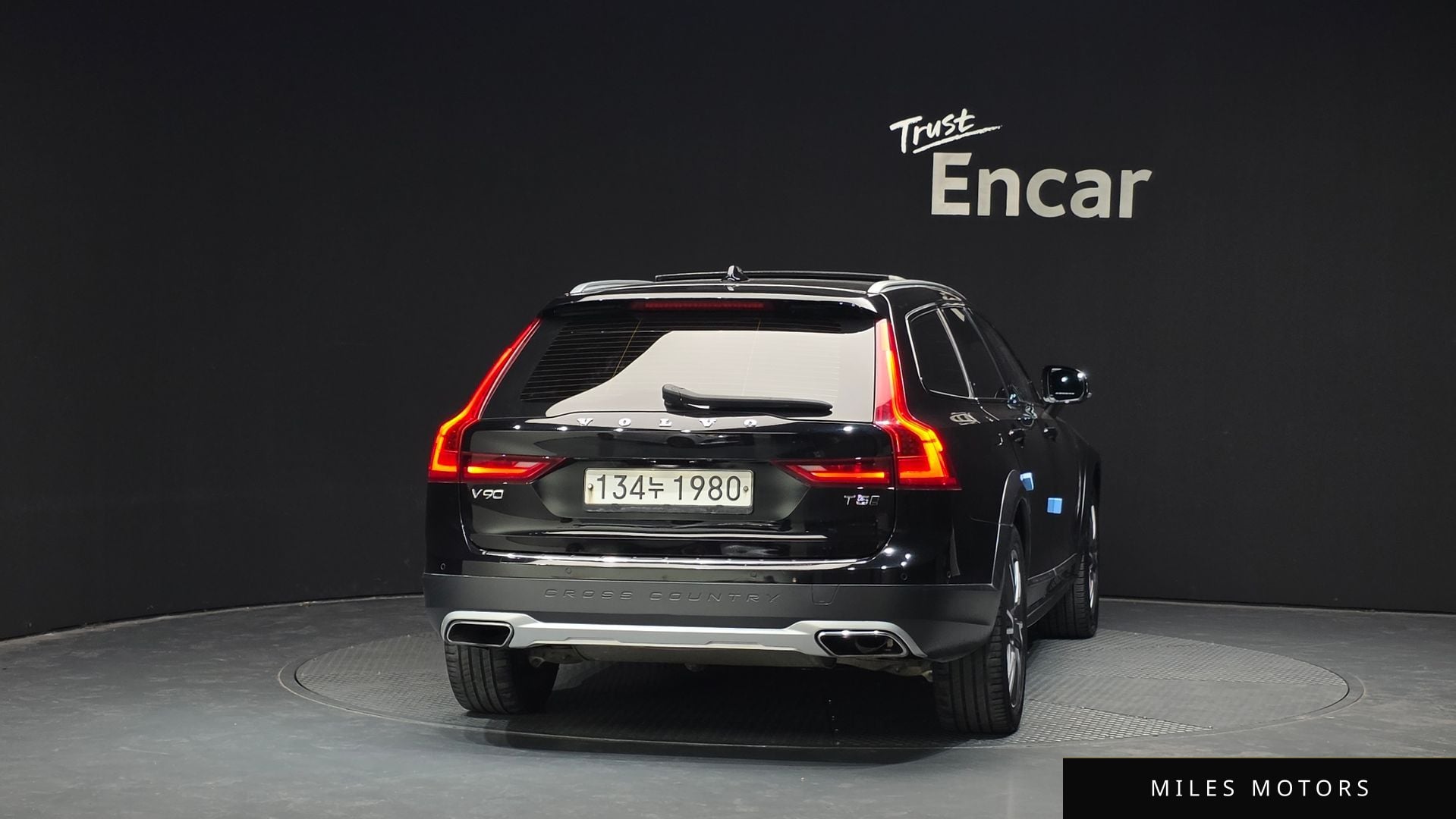 Volvo V90 크로스컨트리 2020 — миниатюра 4
